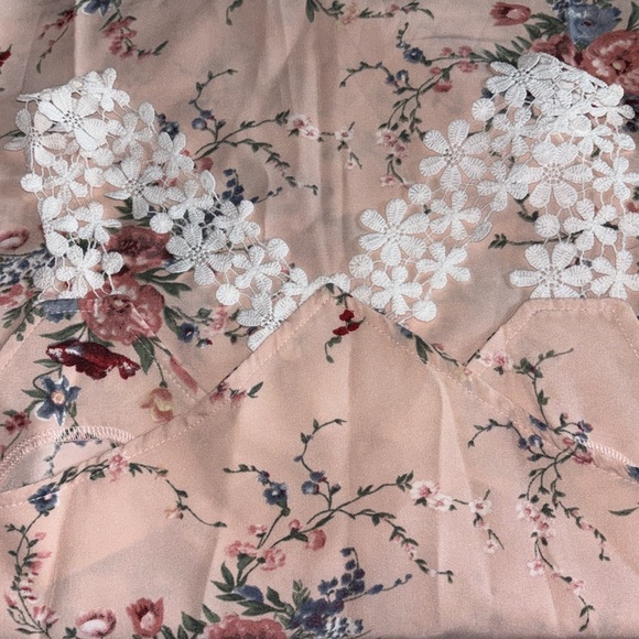 Pink Pastel Floral Print tank top Lace Shoulder Straps Summer Blouse Large - Picture 7 of 10